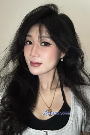 Ladies of Guangzhou