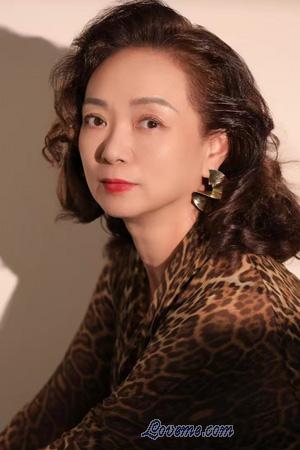 225319 - Lalita Edad: 62 - Hong Kong
