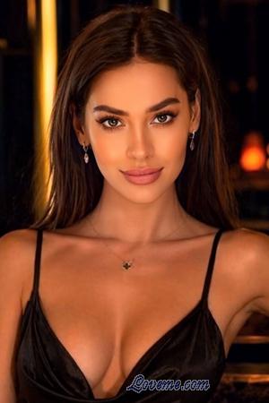 225547 - Yuliia Edad: 37 - Ucrania