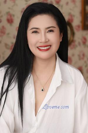 226757 - Tessa Edad: 54 - China
