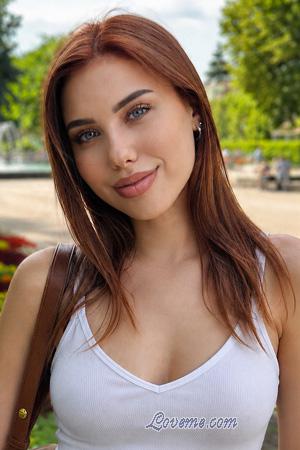 Ucrania women