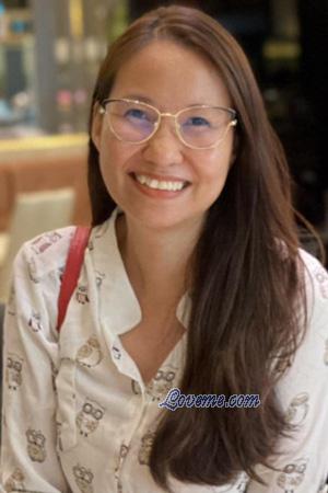 228810 - Christine Edad: 44 - Filipinas
